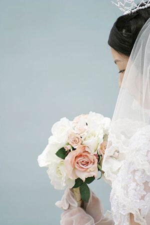 神戸店｜エクセルコ ダイヤモンドで特別な婚約指輪と結婚指輪を見つける