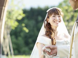 エクセルコダイヤモンド横浜モアーズ店 – 結婚指輪と婚約指輪の専門店